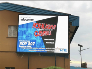 Outdoor P6 in Uganda