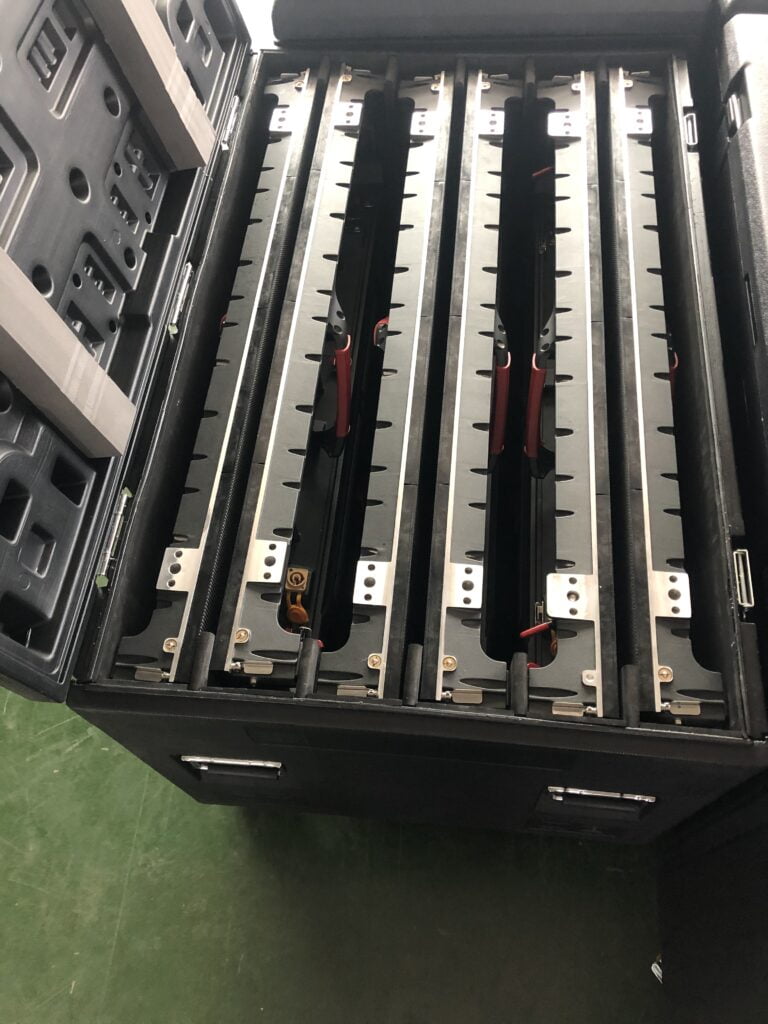 200 cabinets E20C rental display to America. - News - 9