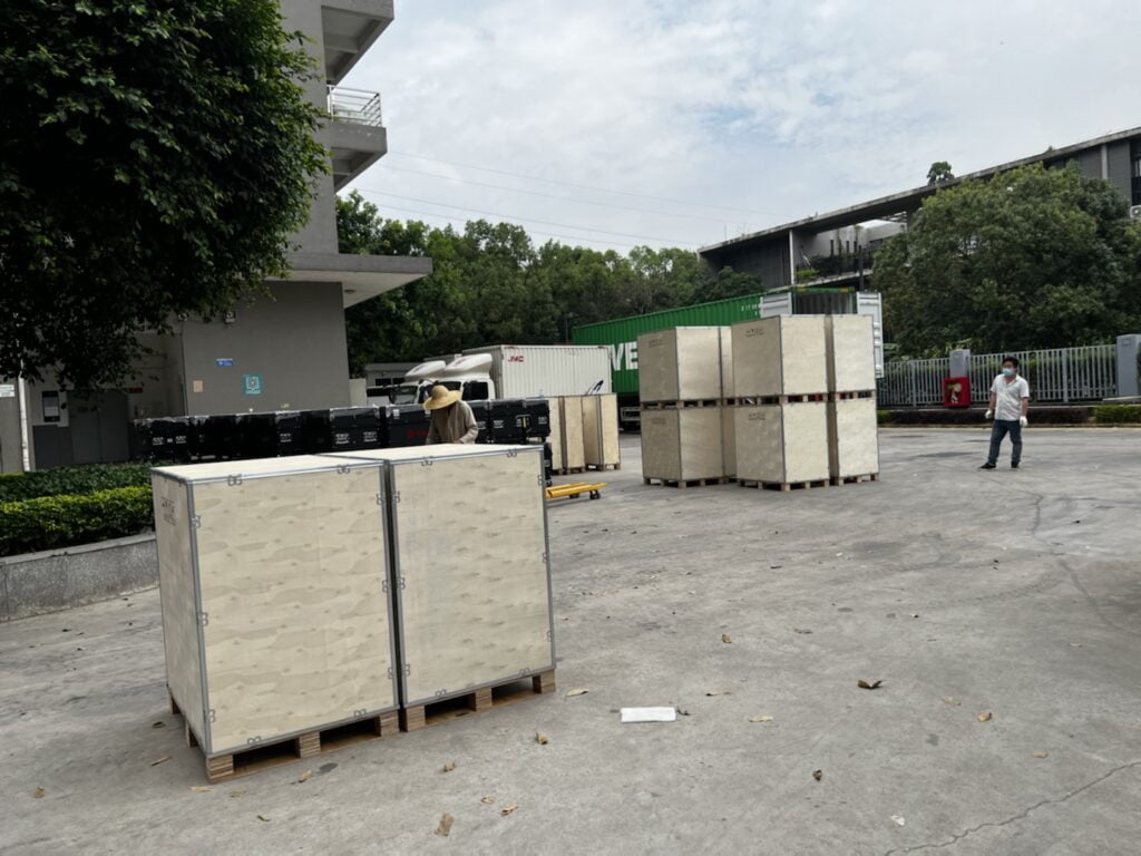 Loading container again - News - 4