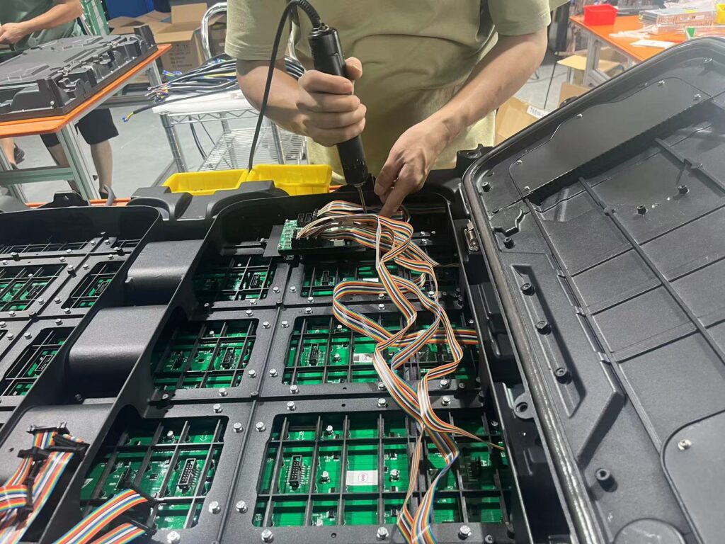Outdoor die-casting cabinet P6.67 Nation star lamp+3840hz total 200pcs, welcome your inquiry - News - 3