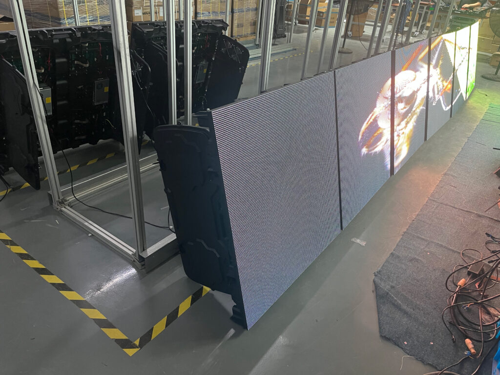 Outdoor P6.67 960mm*960mm Die-castaluminium cabinet forfixed instal lation - News - 3