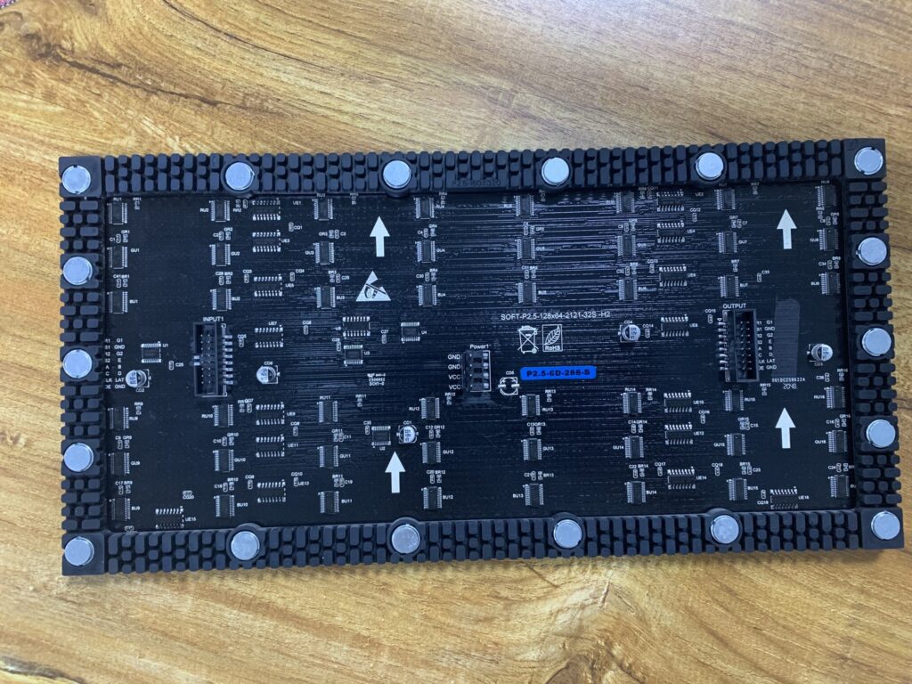 Indoor P2.5 flexible soft module - Company News - 4