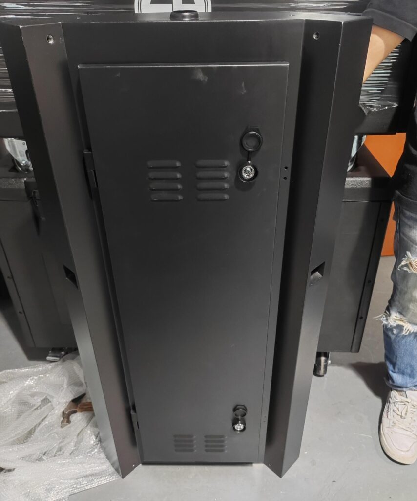 Outdoor P4 curved cabinet 640X960mm and 640X1120mm for 3D screen - Company News - 4