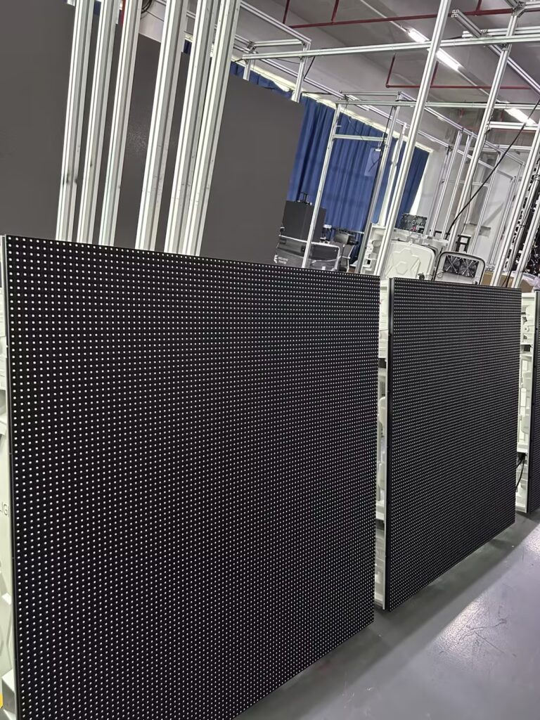 960*960mm Outdoor energy-saving LED display screen - News - 3