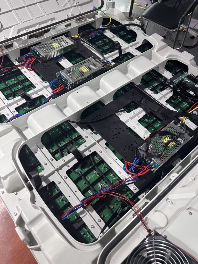 960*960mm Outdoor energy-saving LED display screen - News - 2