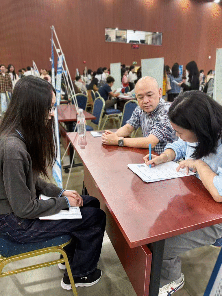  - Uninak’s Campus Recruitment: We Are Hiring for Both Technical and Business Positions. - 3