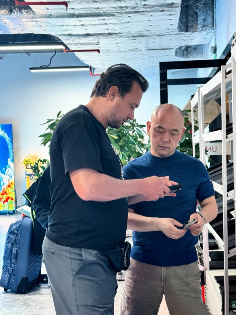  - We warmly welcome clients to visit our company for a site visit. - 1