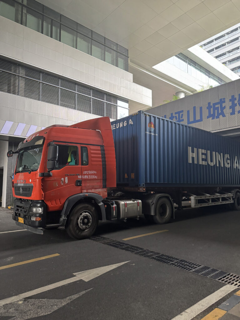  - UNINAK | Non-Stop Shipping. - 3